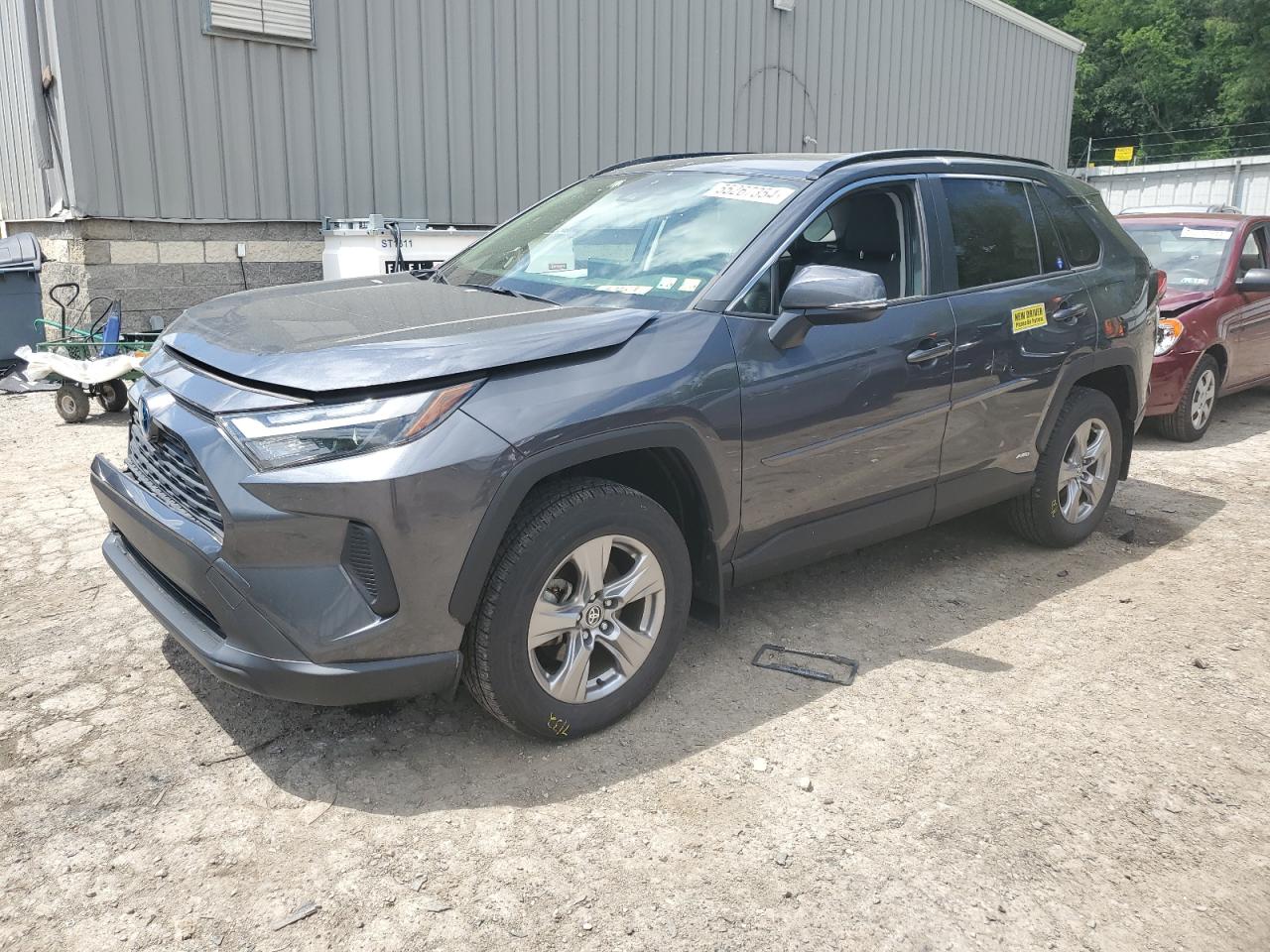 2022 TOYOTA RAV4 XLE