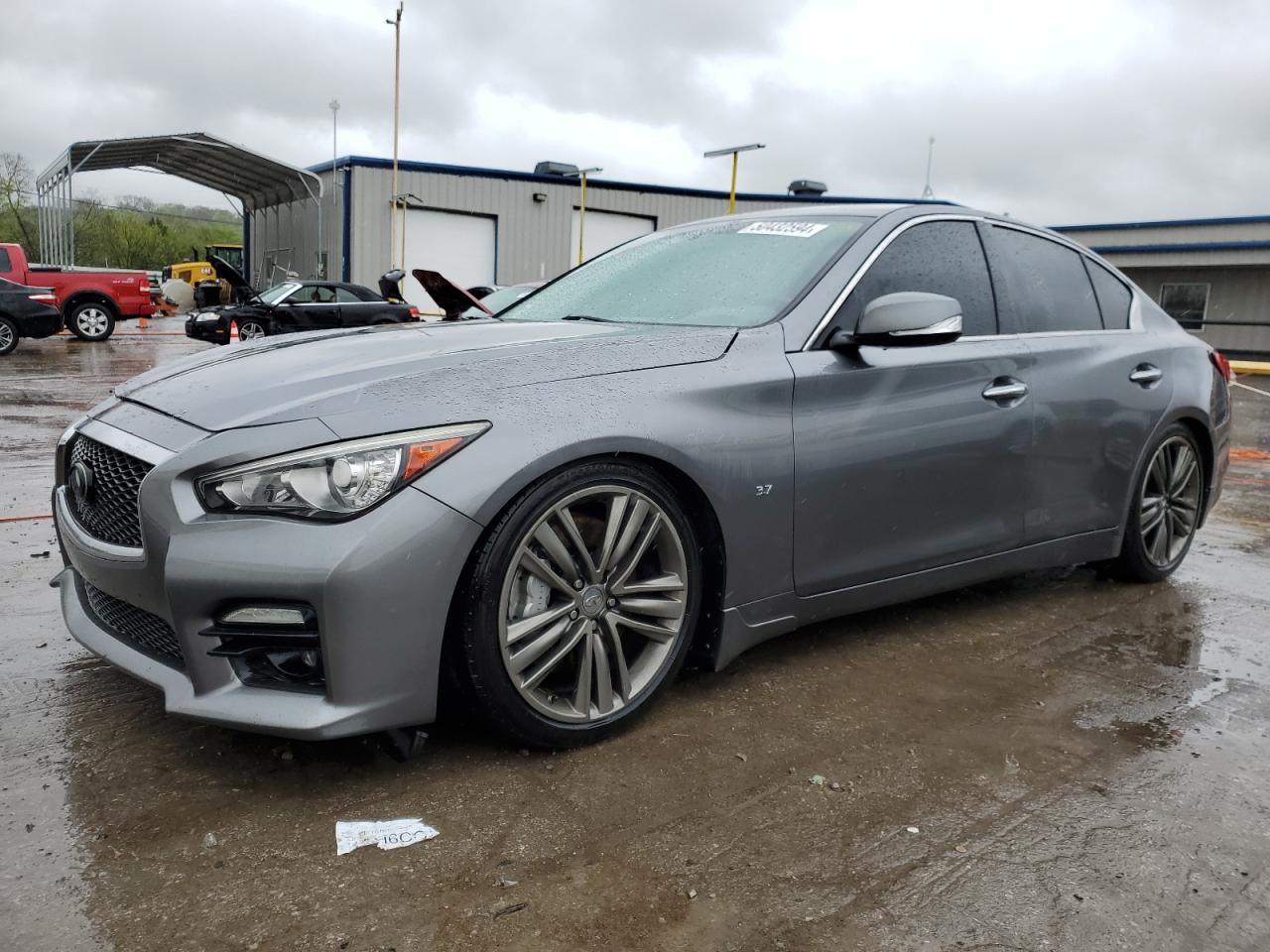 2015 INFINITI Q50 BASE