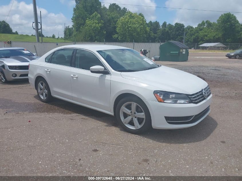 2013 VOLKSWAGEN PASSAT 2.5L SE