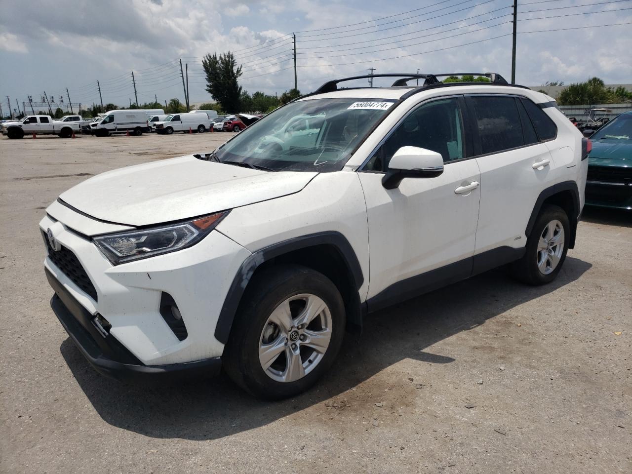 2021 TOYOTA RAV4 XLE