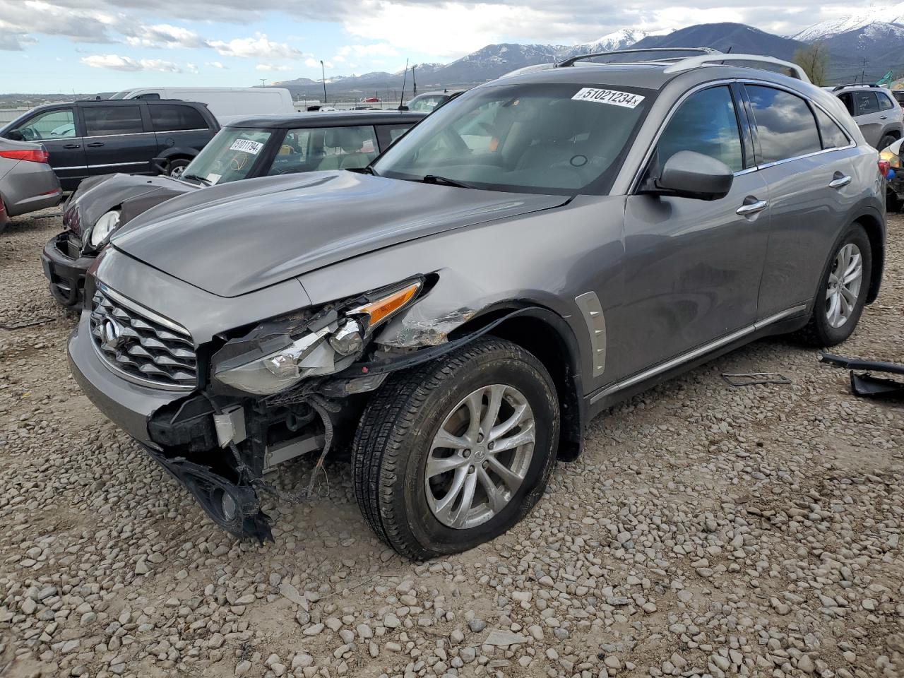 2010 INFINITI FX35