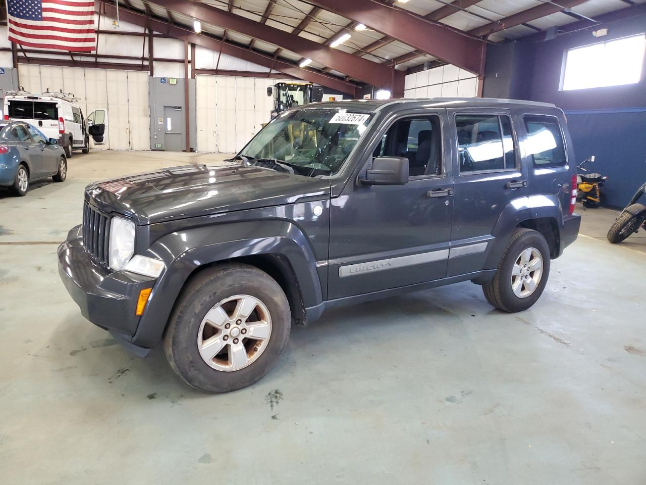 2010 JEEP LIBERTY SPORT