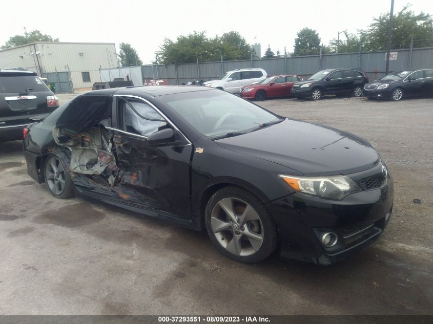 2012 TOYOTA CAMRY SE LIMITED EDITION