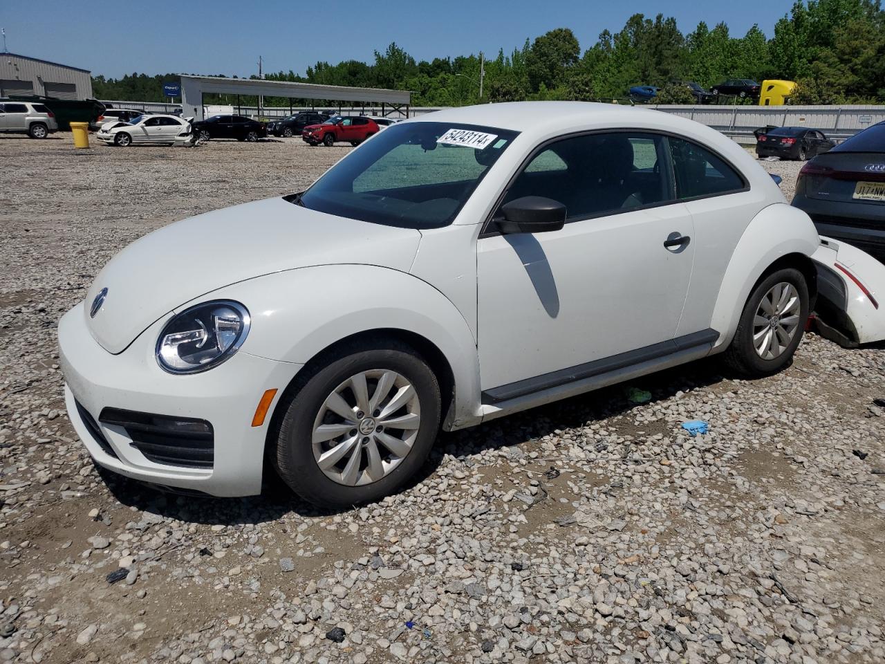 2018 VOLKSWAGEN BEETLE S