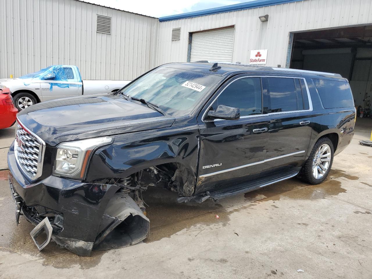 2019 GMC YUKON XL DENALI