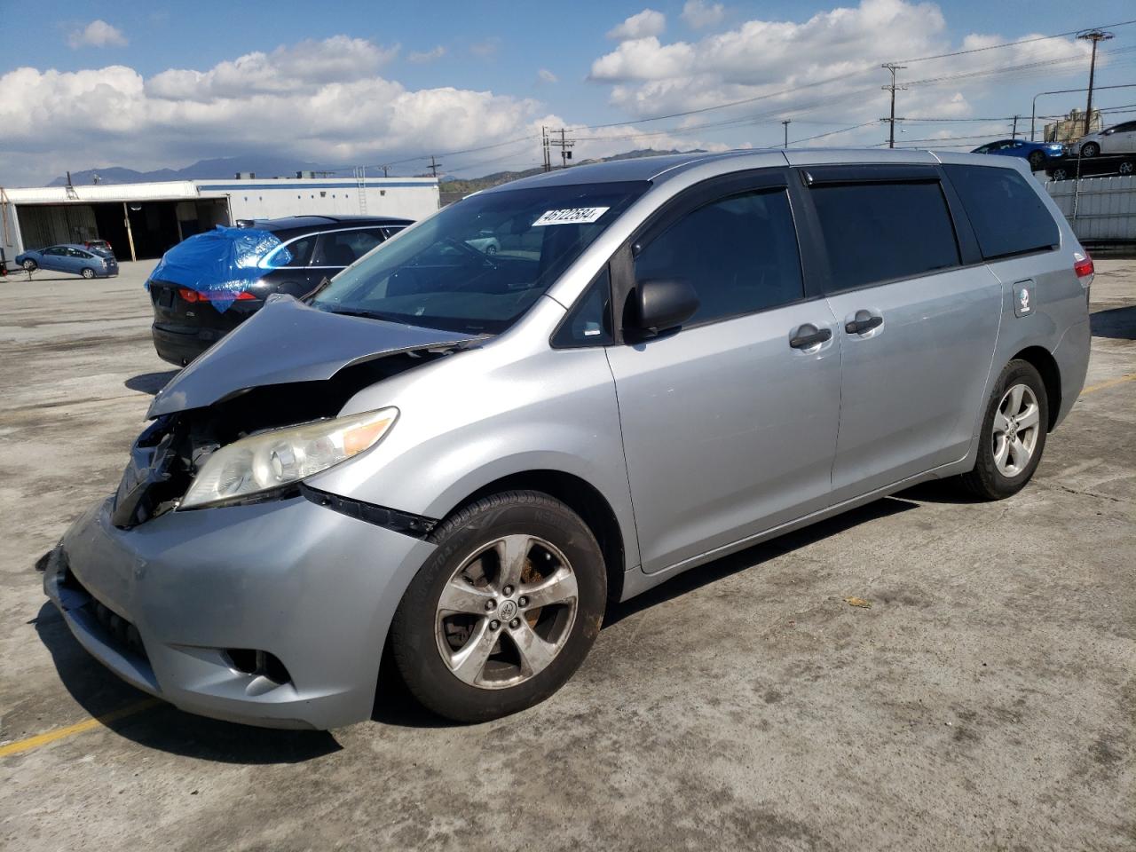 2014 TOYOTA SIENNA