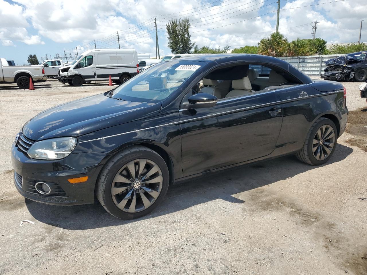 2012 VOLKSWAGEN EOS LUX