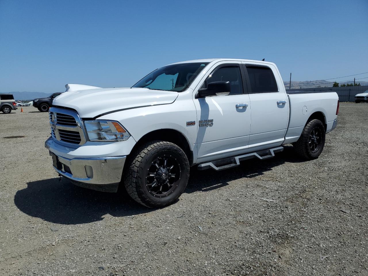 2017 RAM 1500 SLT