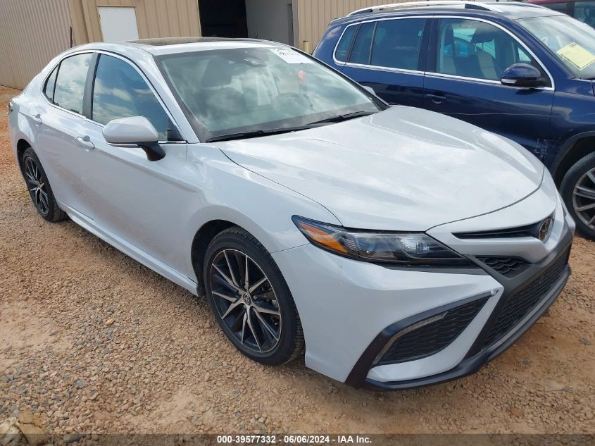 2023 TOYOTA CAMRY SE