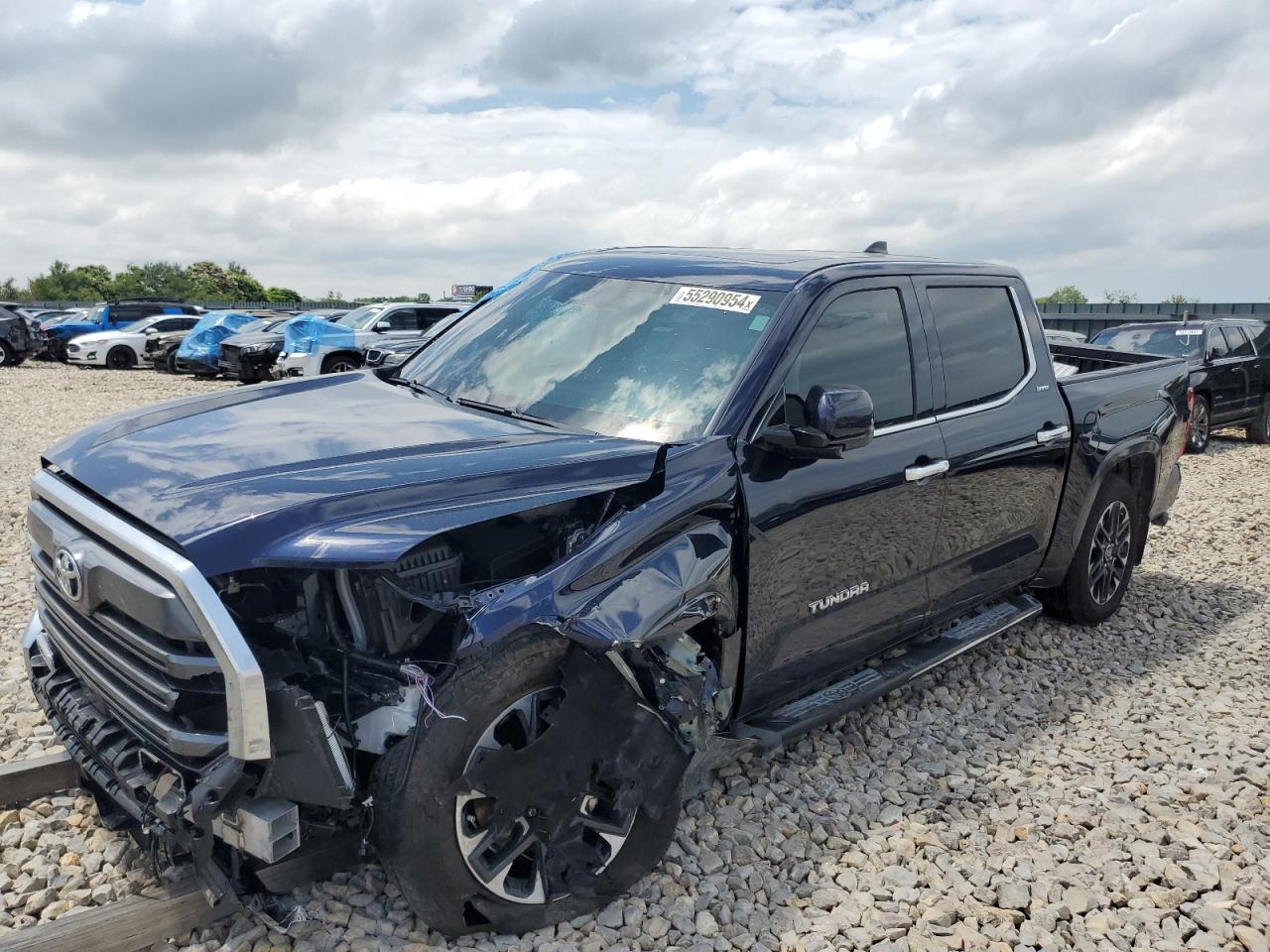 2024 TOYOTA TUNDRA CREWMAX LIMITED