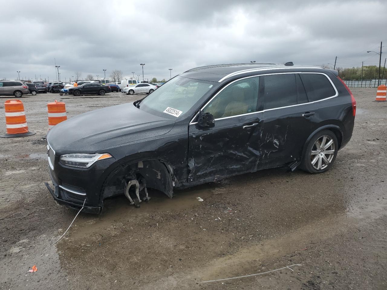 2018 VOLVO XC90 T6