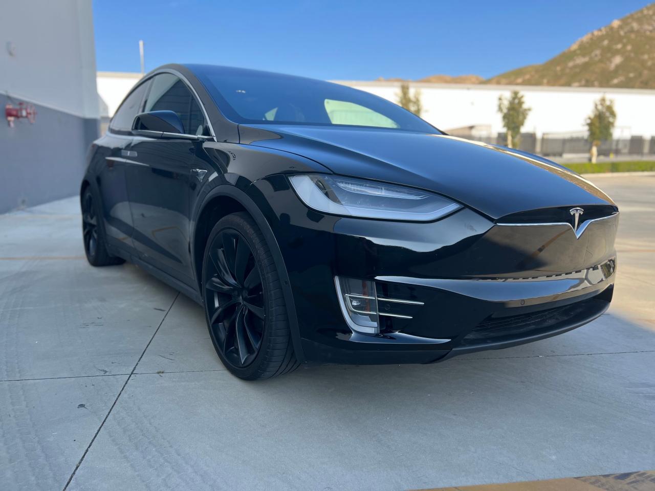 2021 TESLA MODEL X