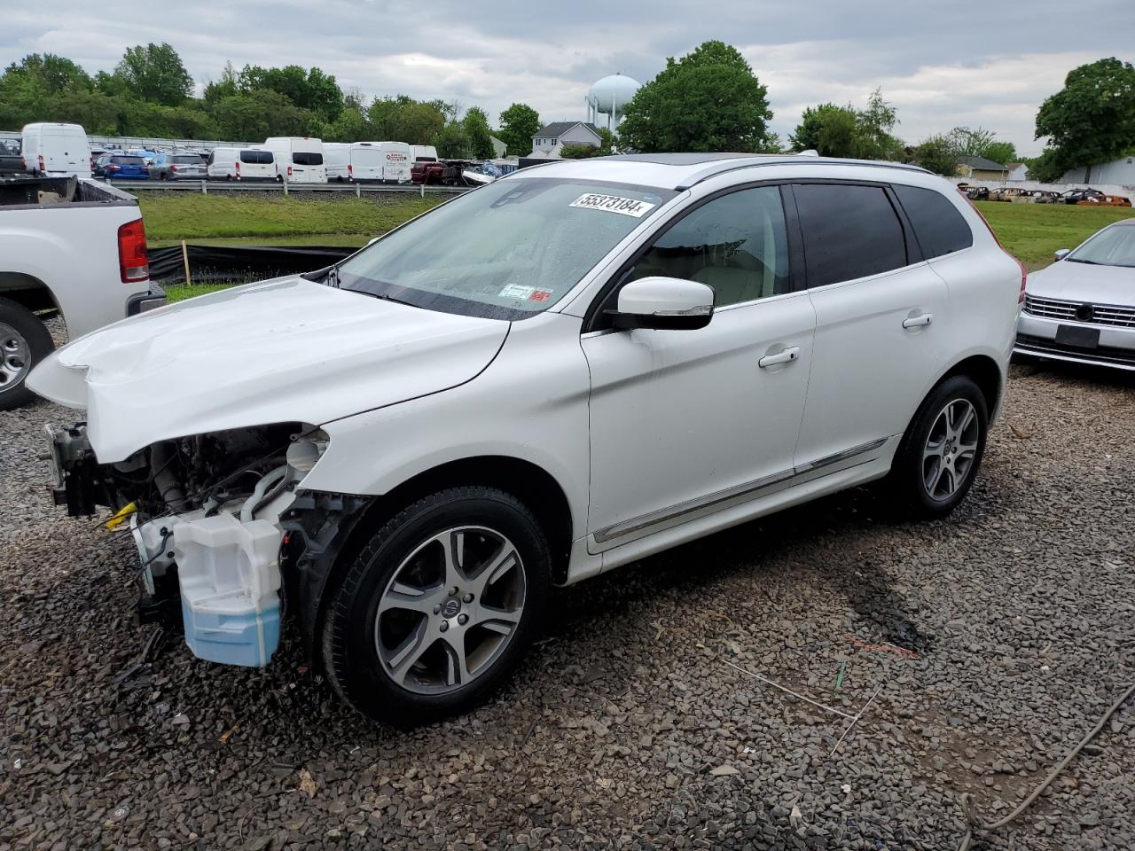 2015 VOLVO XC60 T6 PREMIER