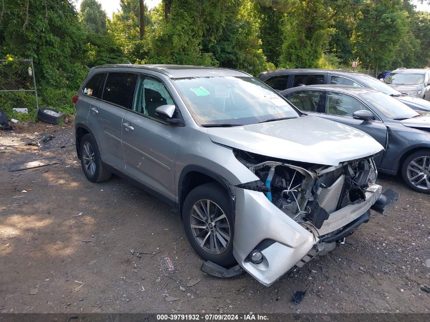 2019 TOYOTA HIGHLANDER XLE