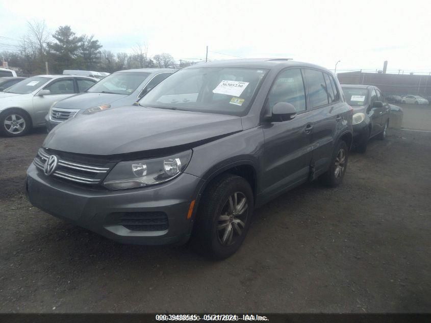 2012 VOLKSWAGEN TIGUAN S