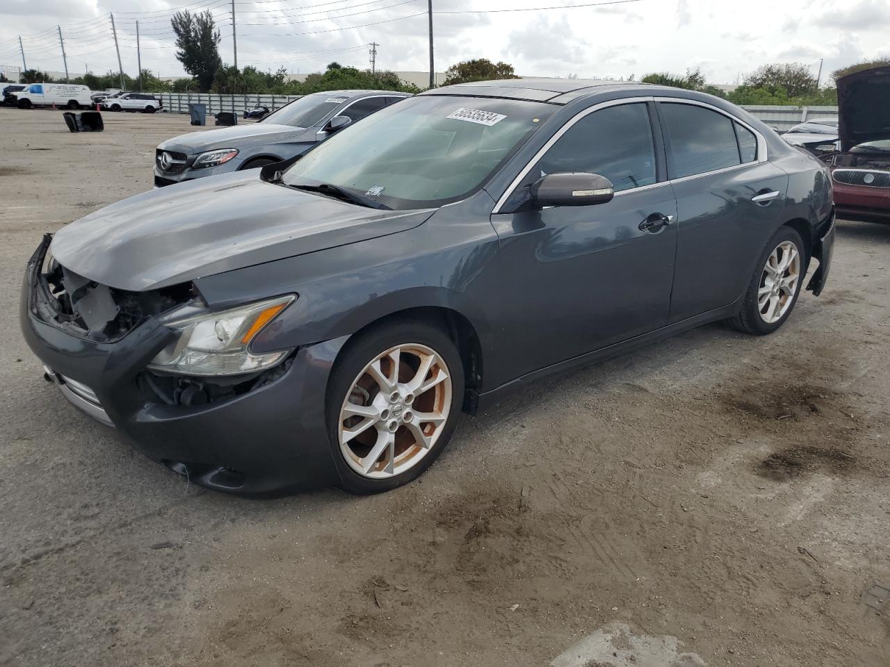 2013 NISSAN MAXIMA S