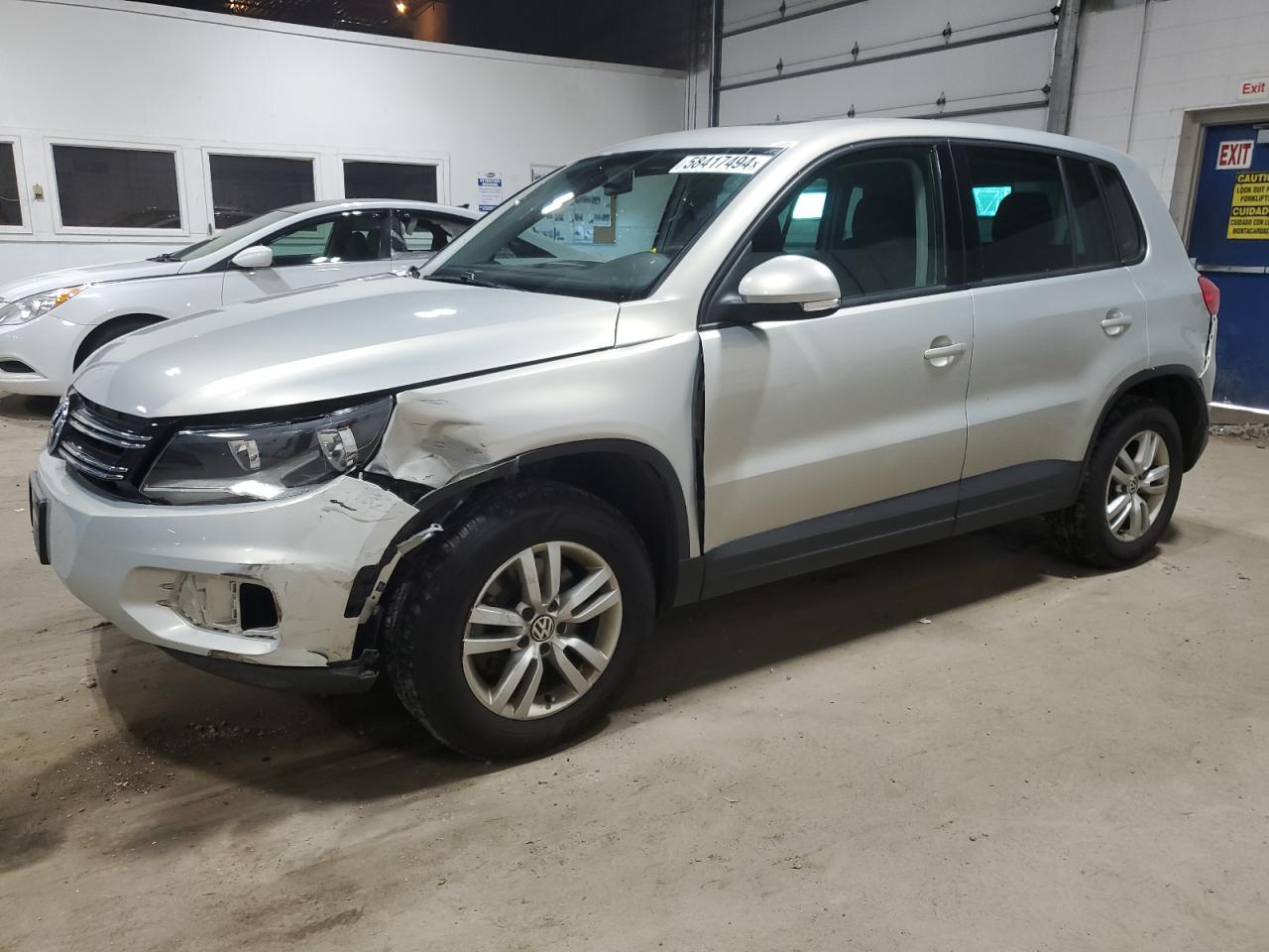 2012 VOLKSWAGEN TIGUAN S