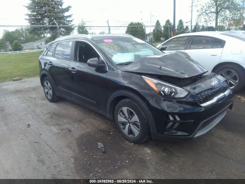 2022 KIA NIRO LX