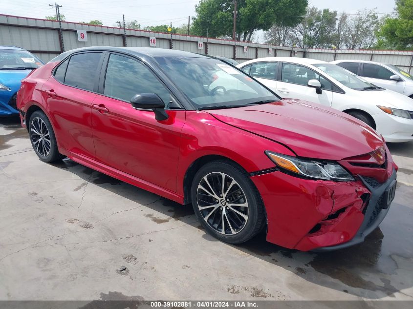 2020 TOYOTA CAMRY SE