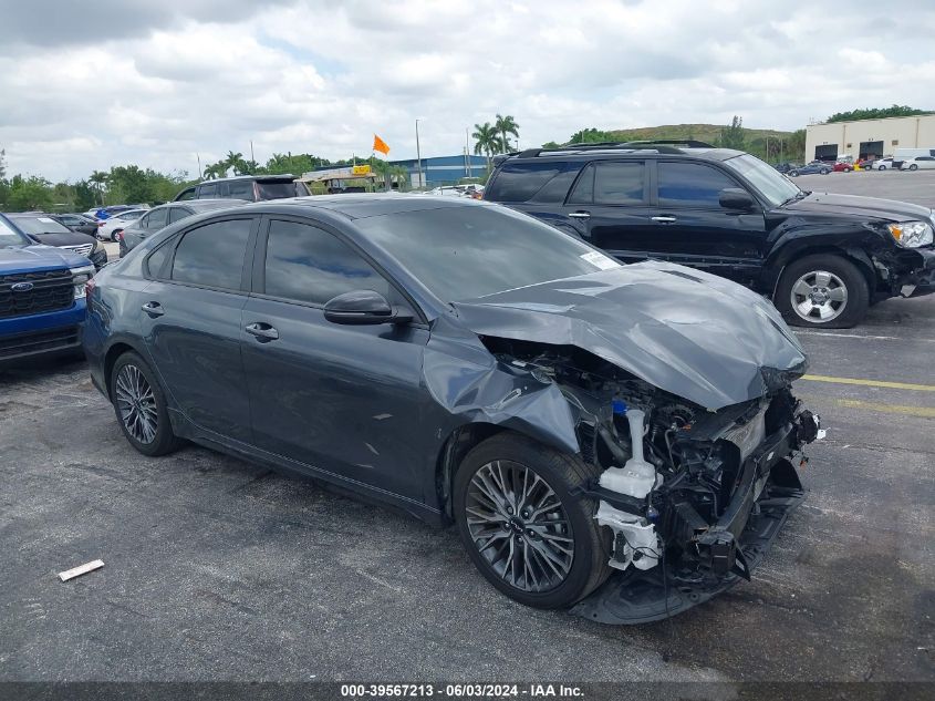 2022 KIA FORTE GT-LINE