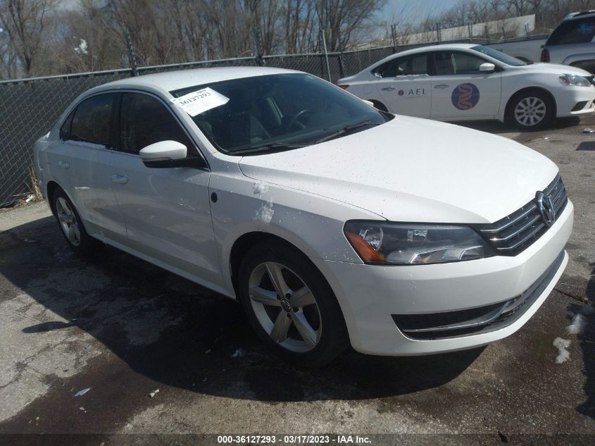 2014 VOLKSWAGEN PASSAT 1.8T WOLFSBURG EDITION