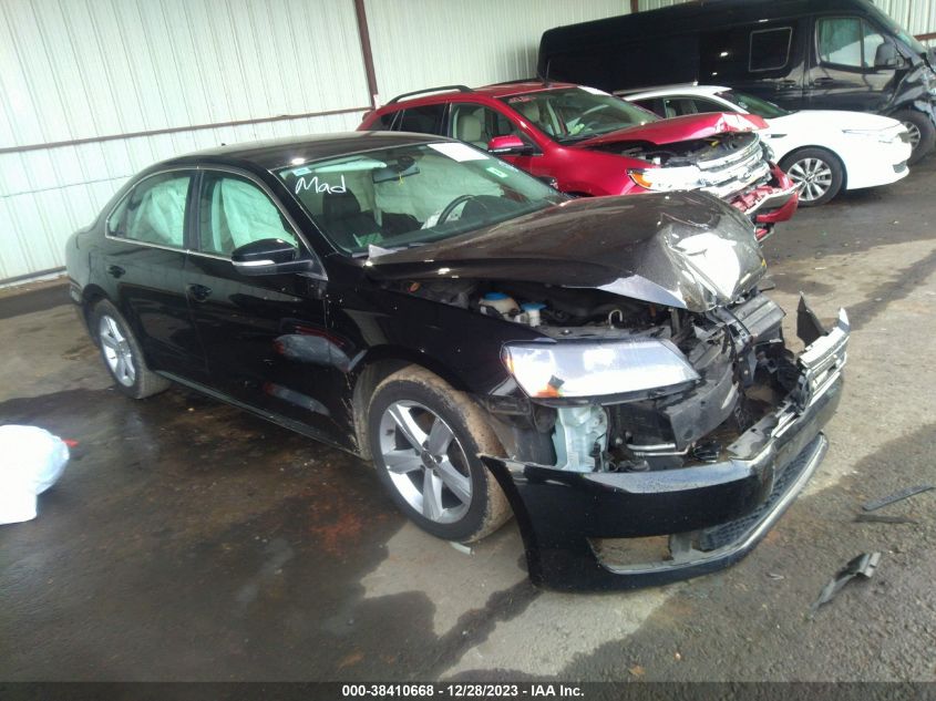 2013 VOLKSWAGEN PASSAT 2.5L SE