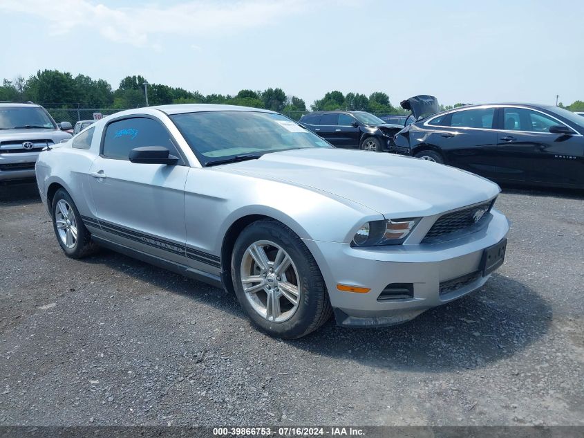 2012 FORD MUSTANG V6