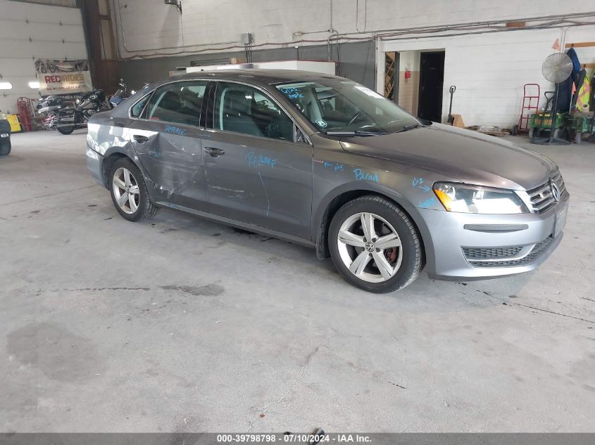 2013 VOLKSWAGEN PASSAT 2.5L SE