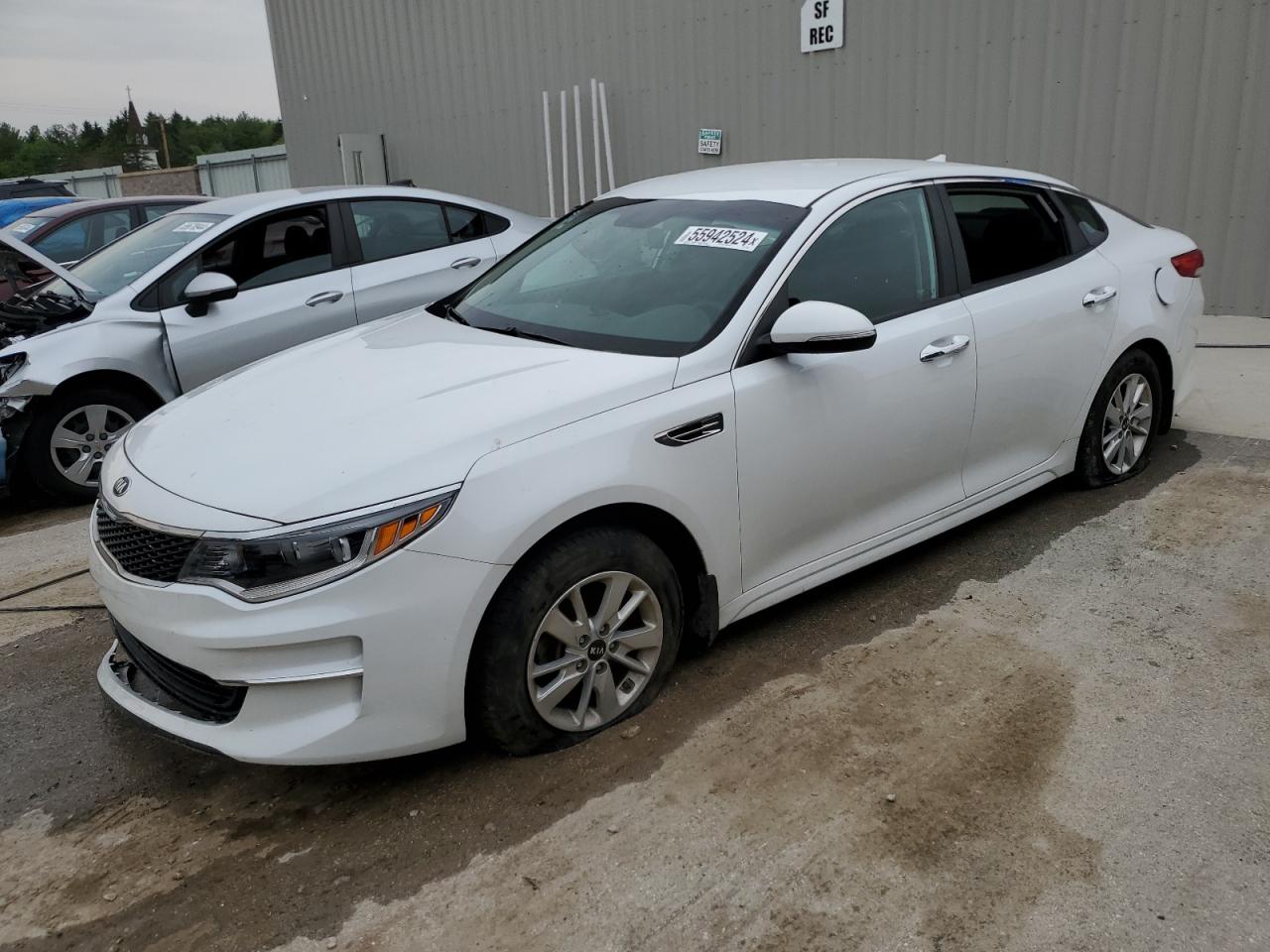 2016 KIA OPTIMA LX