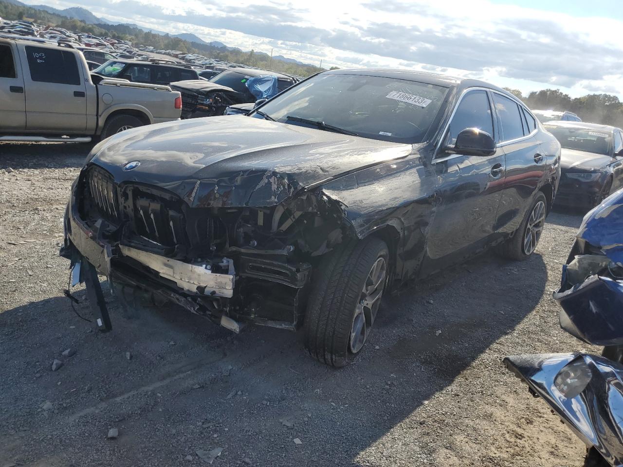 2023 BMW X6 XDRIVE40I