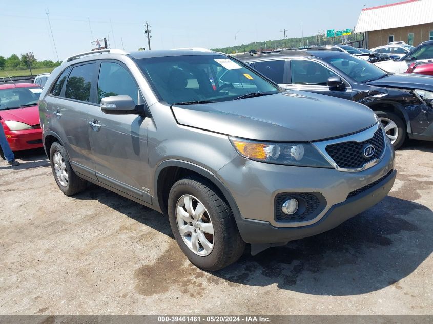 2013 KIA SORENTO LX