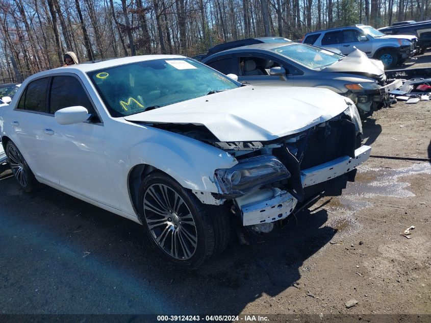 2012 CHRYSLER 300 S V8