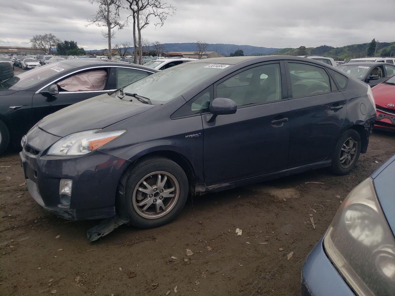 2011 TOYOTA PRIUS