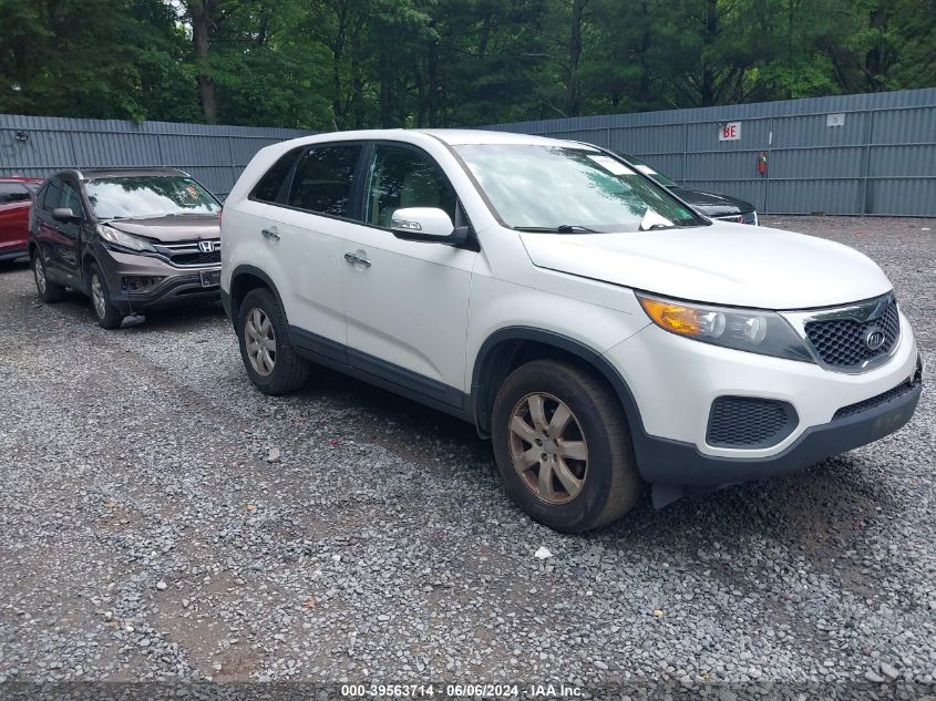 2013 KIA SORENTO LX