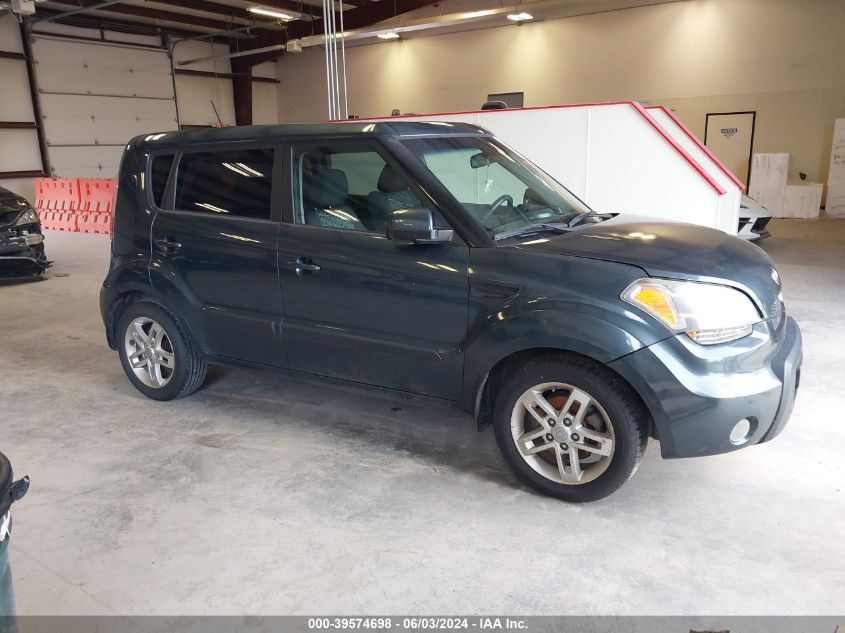 2011 KIA SOUL +