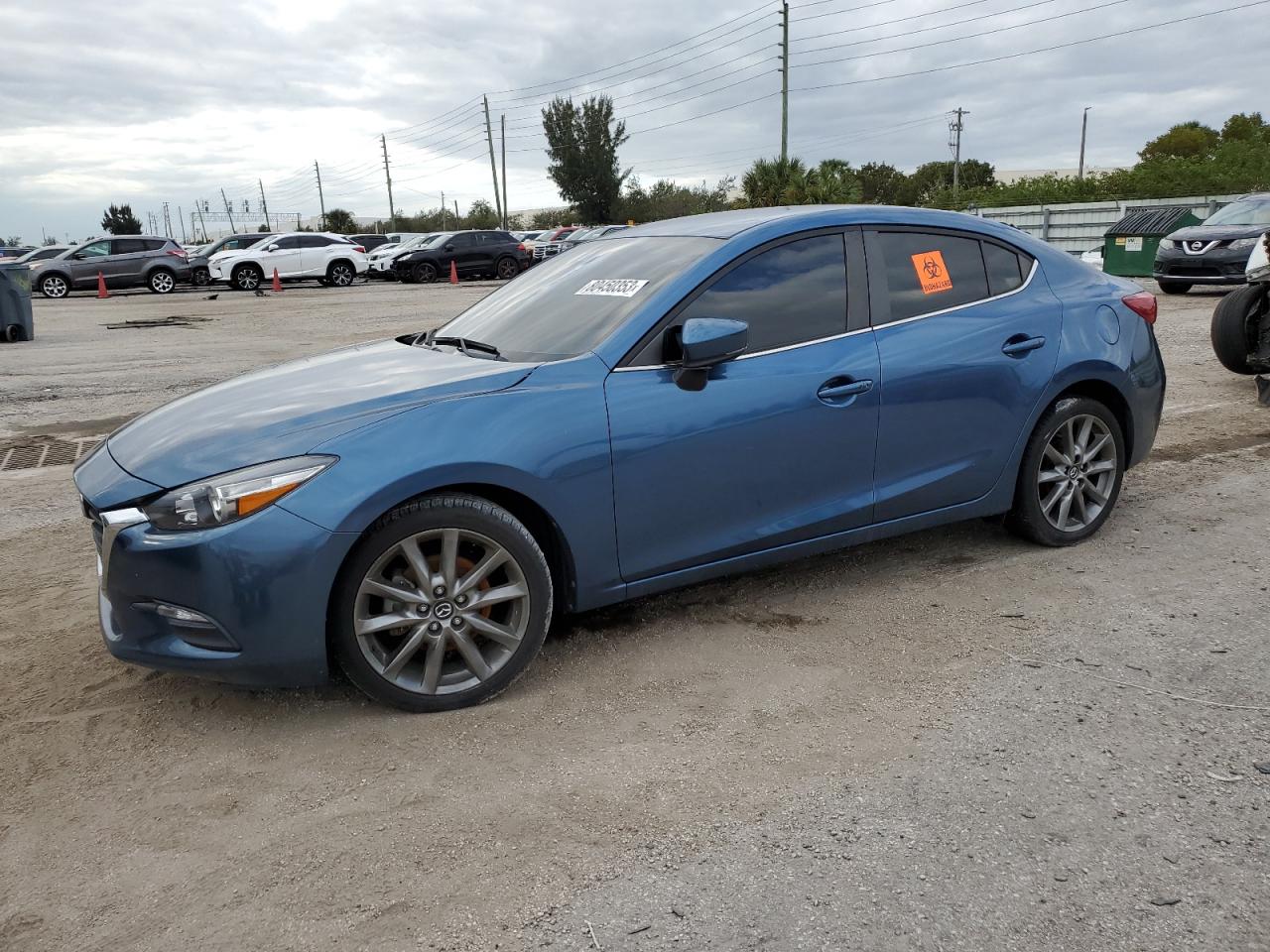 2018 MAZDA 3 TOURING