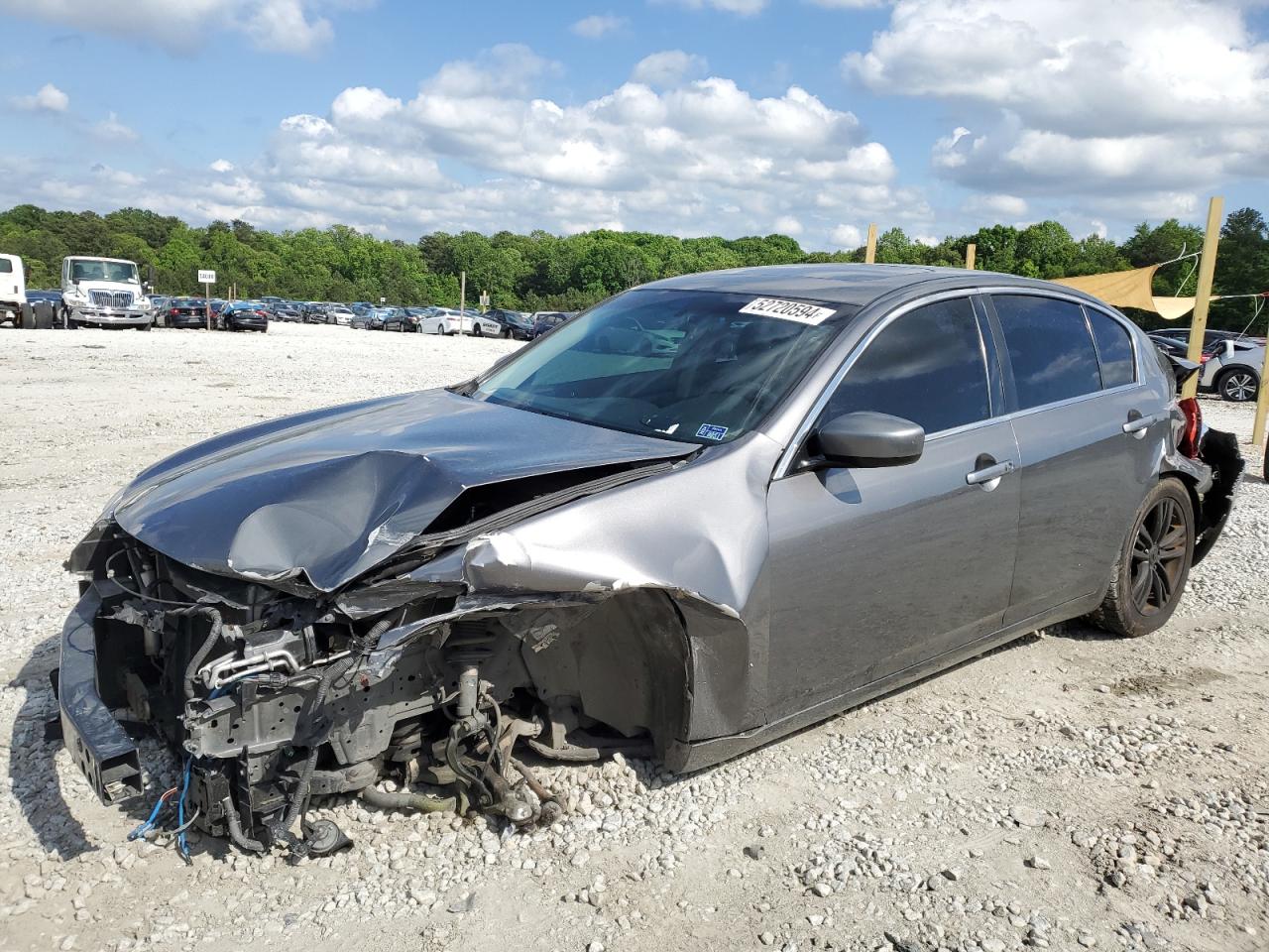 2013 INFINITI G37