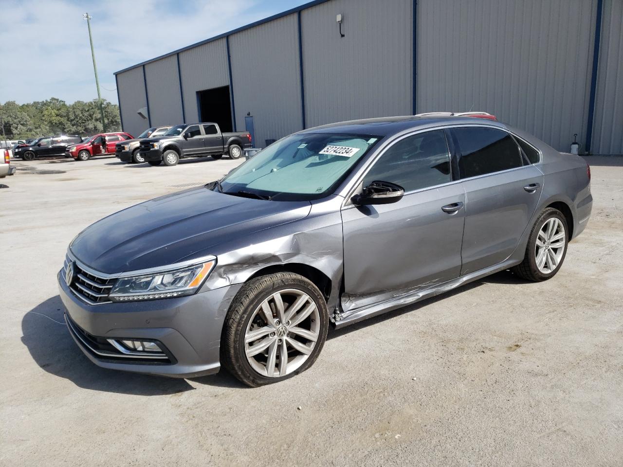 2018 VOLKSWAGEN PASSAT SE