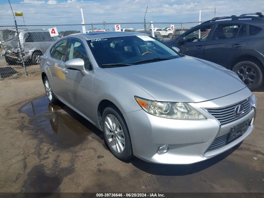 2013 LEXUS ES 300H