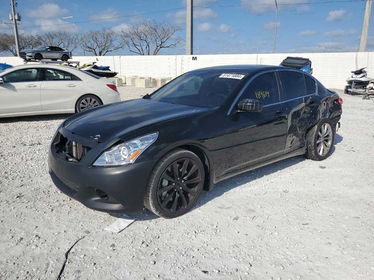 2013 INFINITI G37 BASE