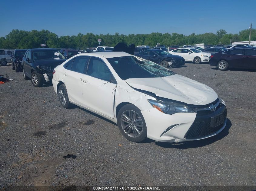 2016 TOYOTA CAMRY SE