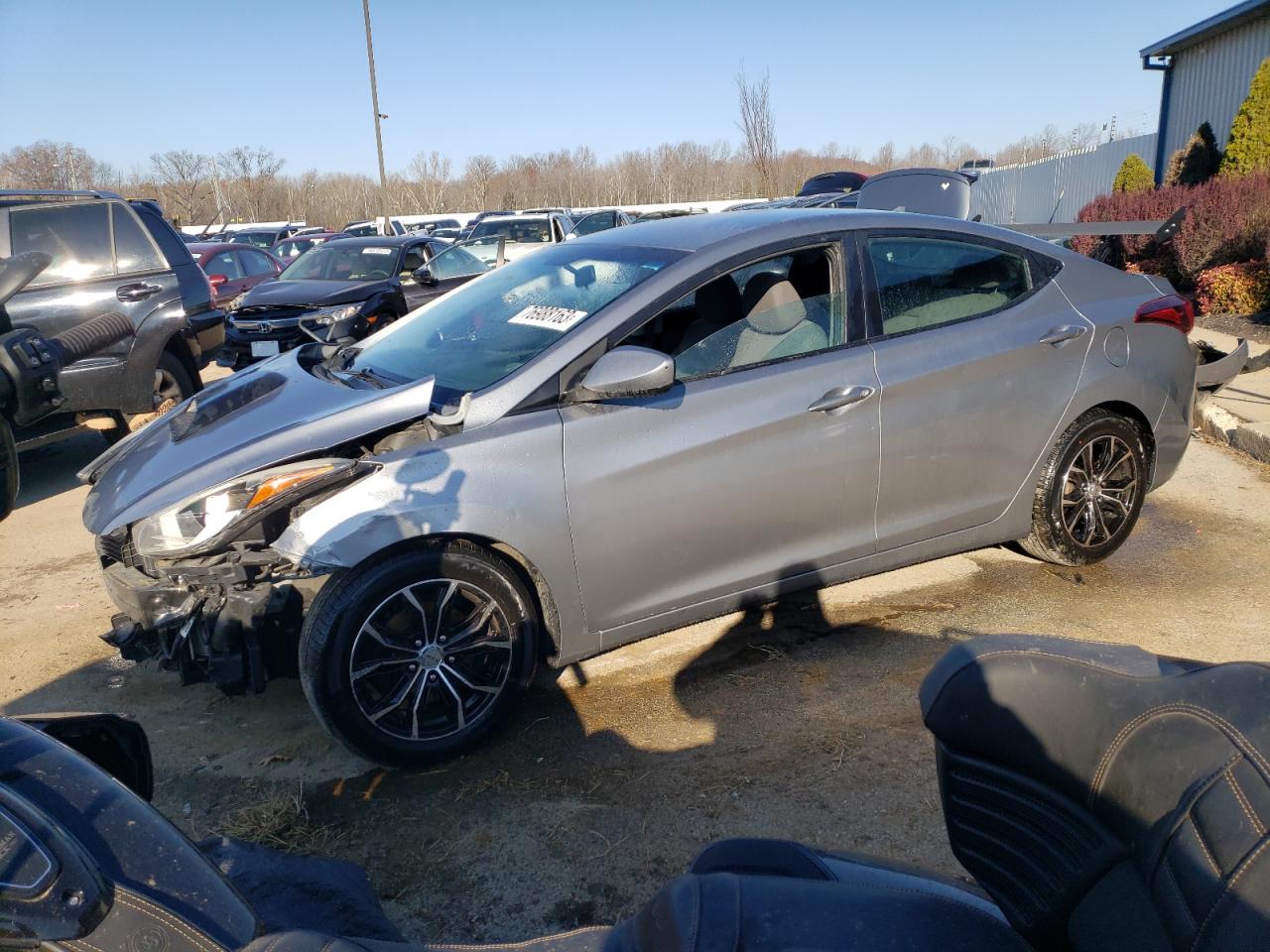 2015 HYUNDAI ELANTRA SE