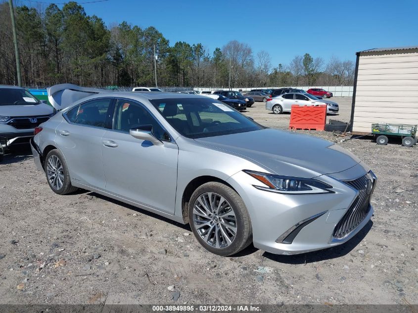 2019 LEXUS ES 300H