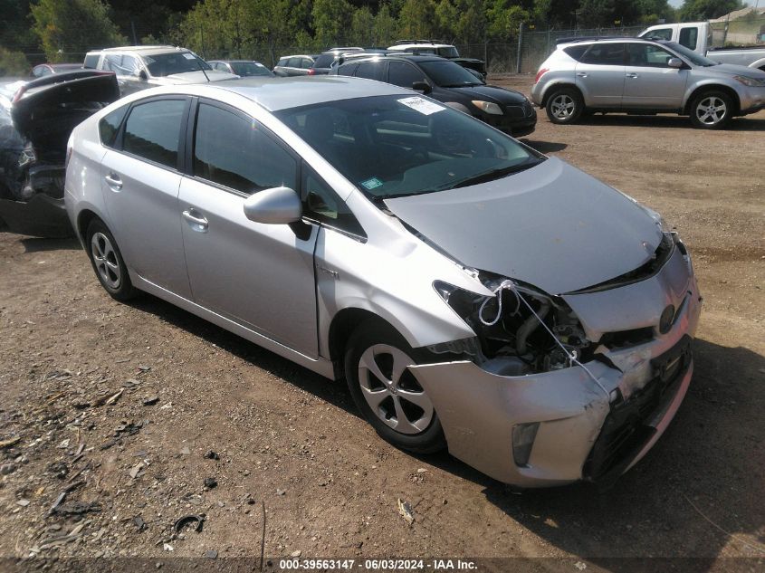 2015 TOYOTA PRIUS