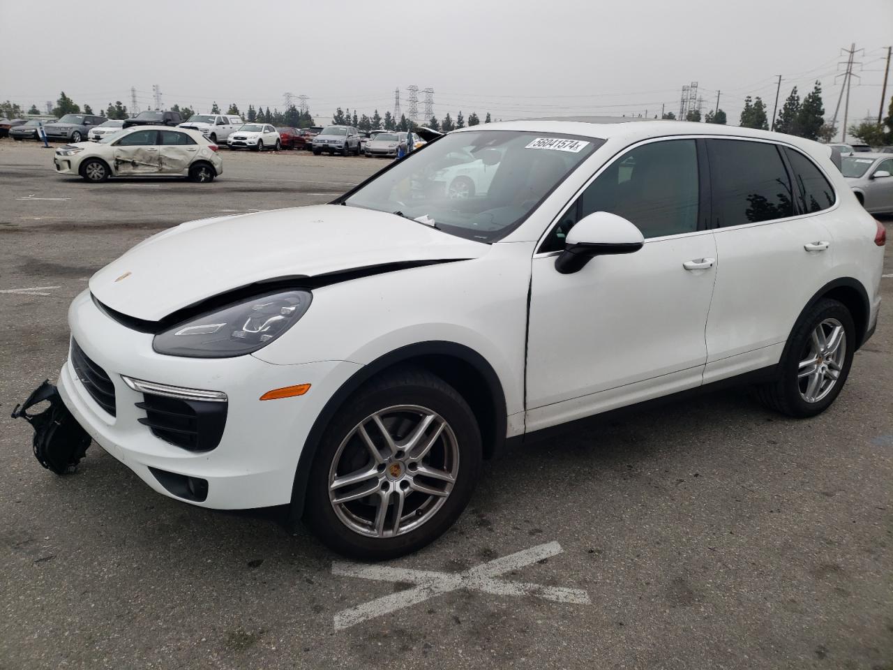 2016 PORSCHE CAYENNE