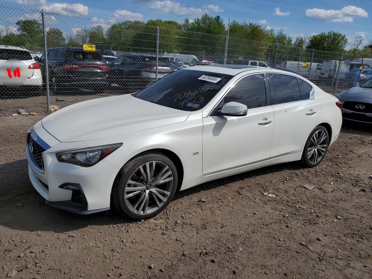 2018 INFINITI Q50 LUXE