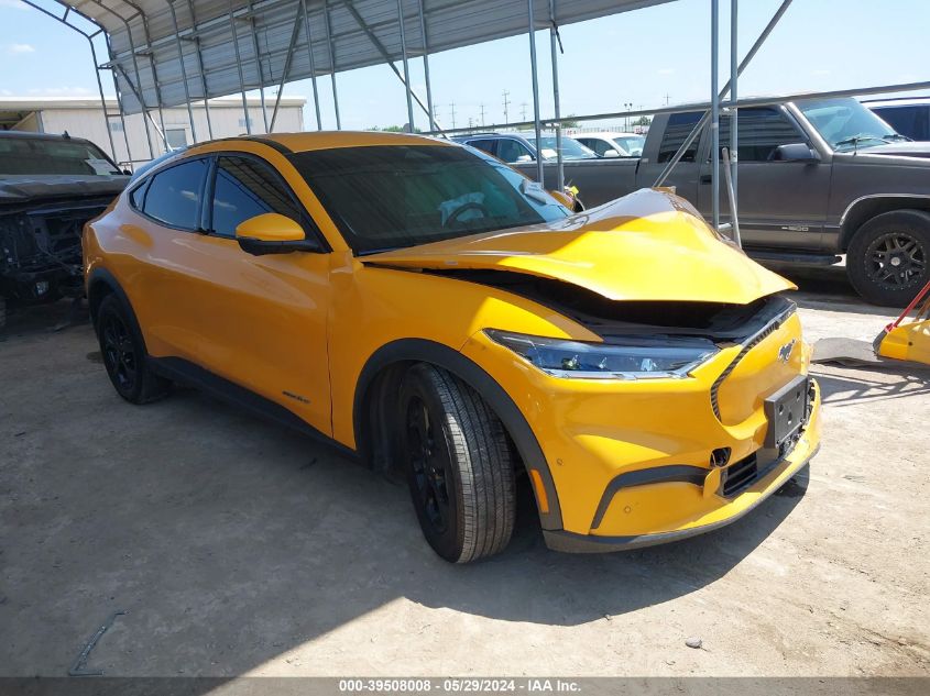 2022 FORD MUSTANG MACH-E SELECT