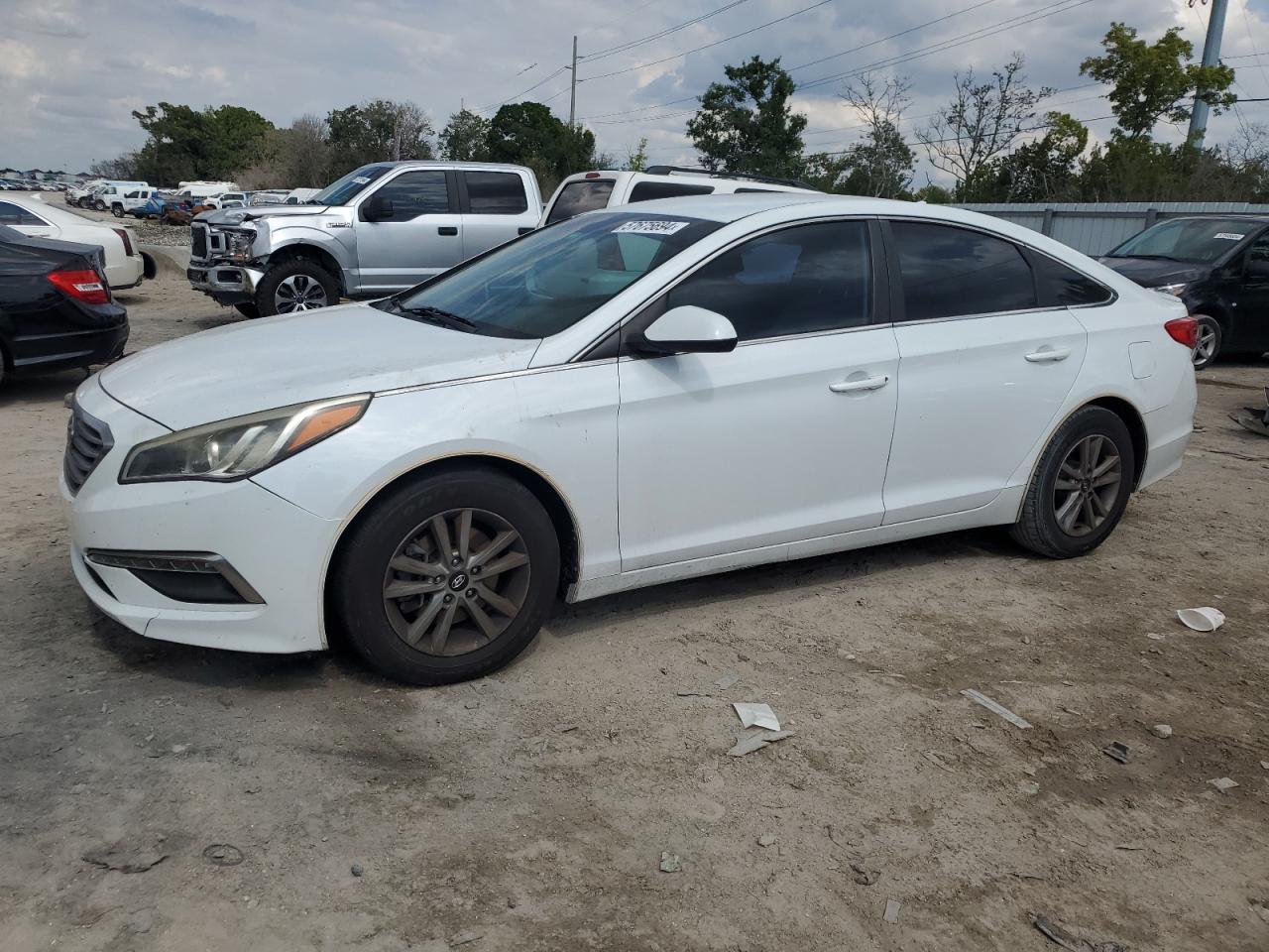 2015 HYUNDAI SONATA SE