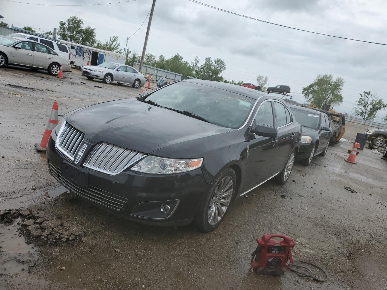 2011 LINCOLN MKS