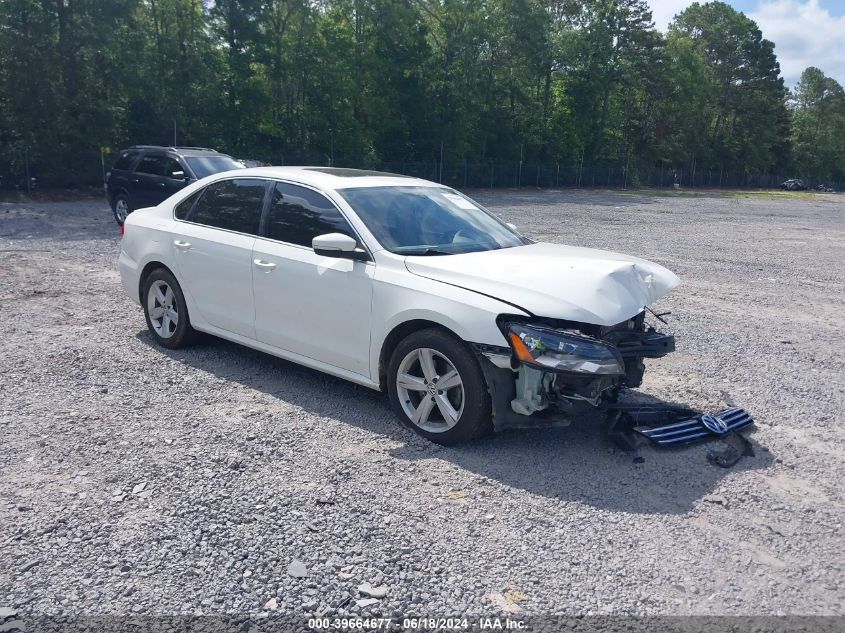 2013 VOLKSWAGEN PASSAT SE